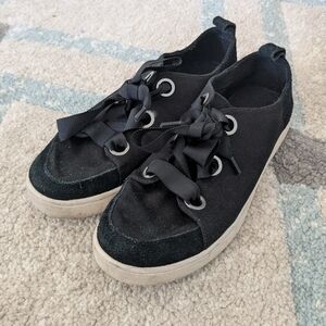 Black UGG Koolaburra Ortholite Penley Sneakers, Size 6.5